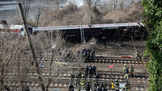 Най-малко 4 жертви и 67 ранени във влаковата катастрофа в NY