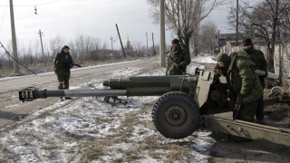 Украйна в шок: Руски танкове и бойци пресичат границата