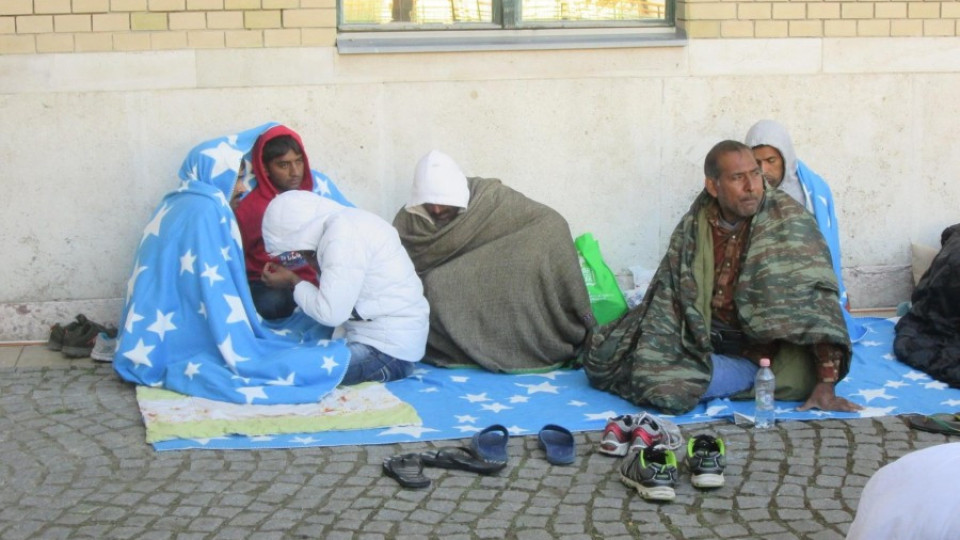 В Сегед е като на война заради бежанците | StandartNews.com