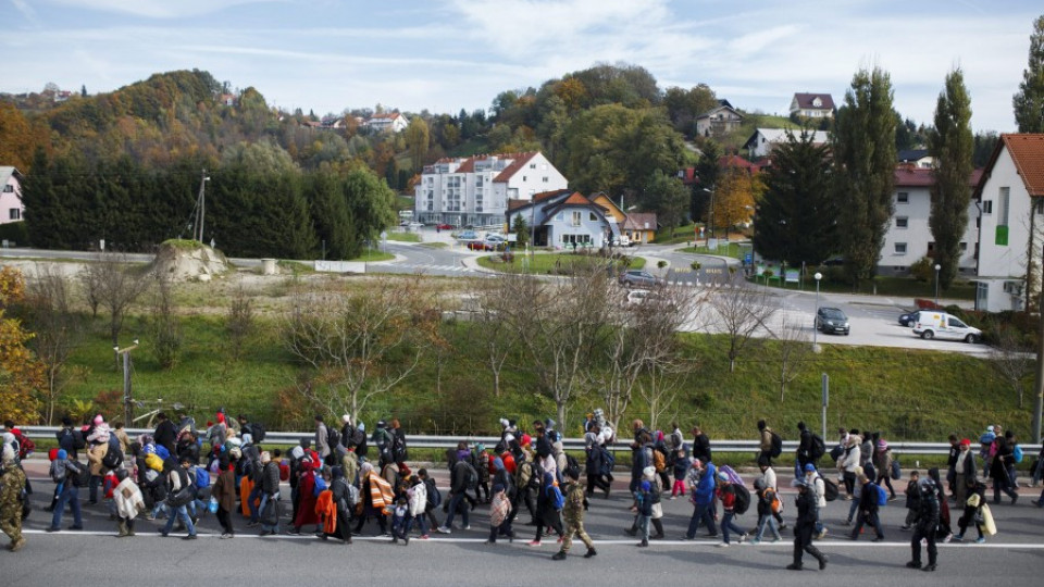 Словения не иска повече бежанци | StandartNews.com