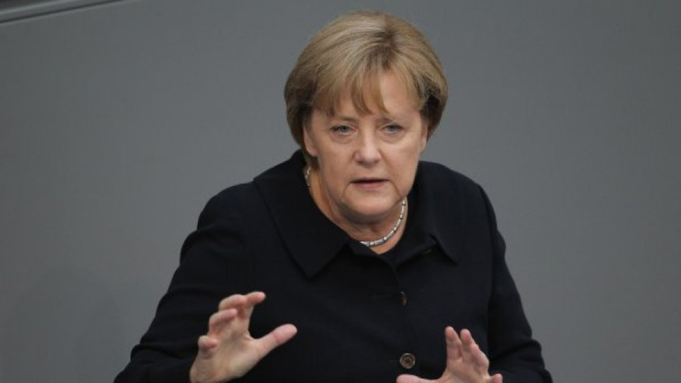 Рейтингът на Меркел удари дъното | StandartNews.com
