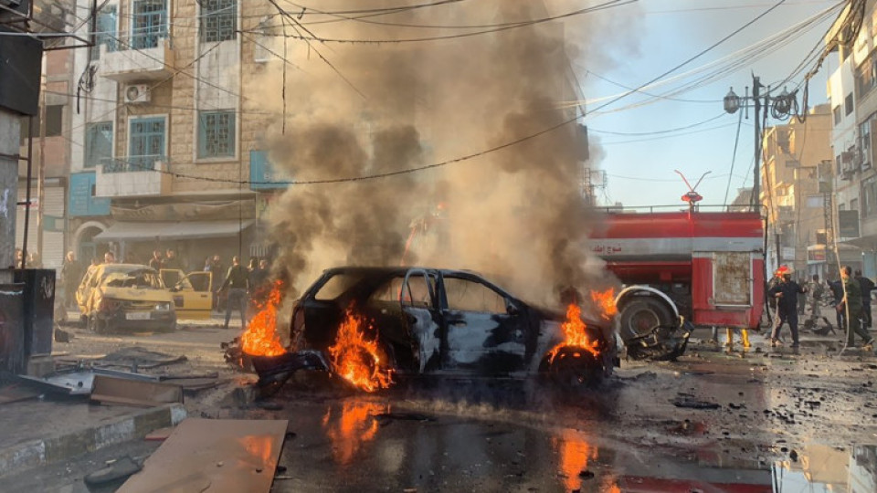 Ад в Турция! Кола бомба срещу полицаи, има ранени | StandartNews.com