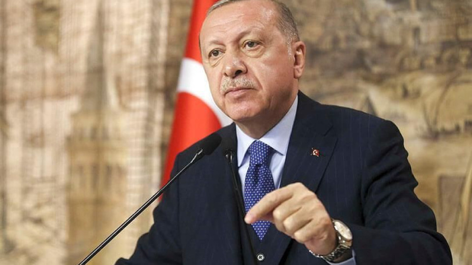 Ердоган трети по рейтинг, но с най-важното право | StandartNews.com