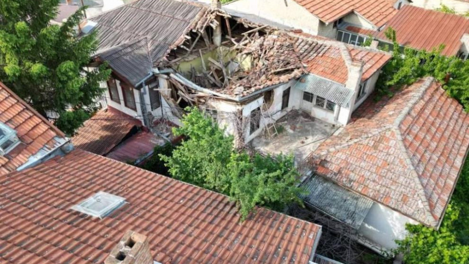 Вандали в Северна Македония посегнаха на къщата на прочут наш писател | StandartNews.com