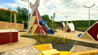 Община Бургас разшири КТК „Ченгене скеле“ с нова зона за детски игри и отдих