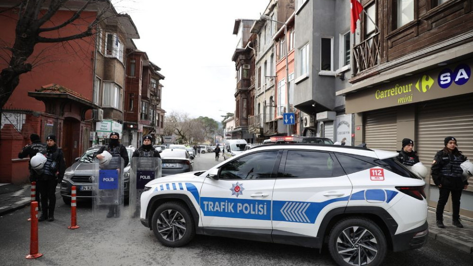 Нещо голямо се случва в Истанбул! Затягат мерките за сигурност | StandartNews.com