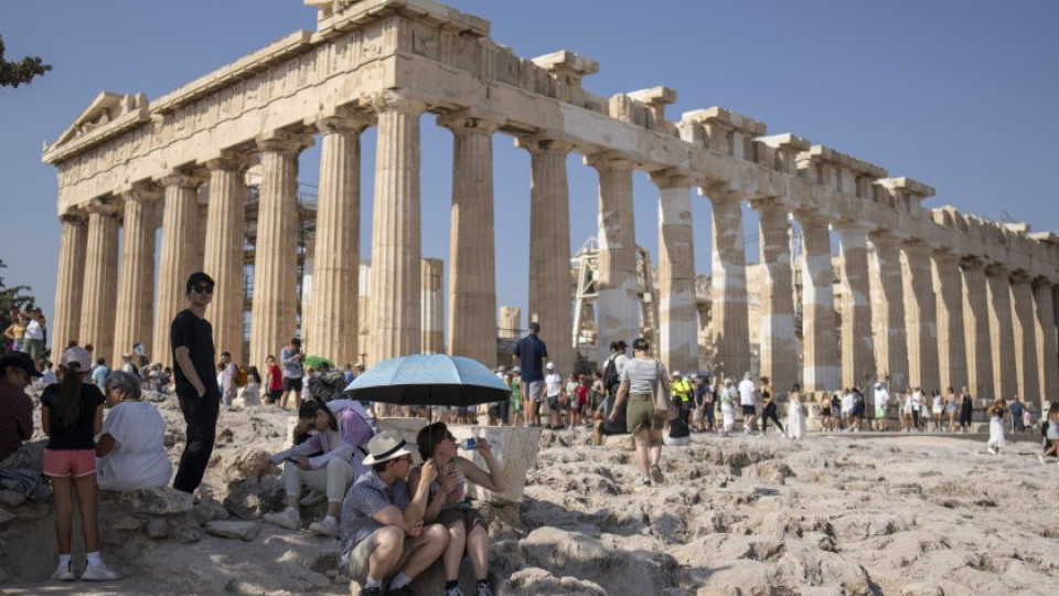 Природна напаст затвори най-чудното място в Атина | StandartNews.com