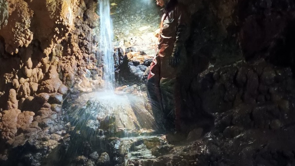 Ще познаете ли? Коя е най-дълбоката пещера в България | StandartNews.com