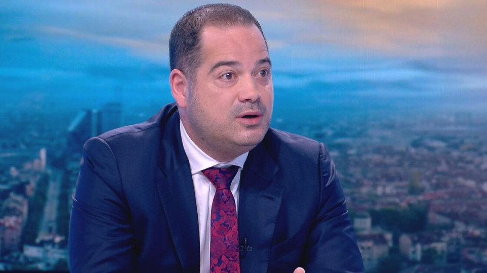 МВР министърът посече кмета на София! Зададе убийствени въпроси | StandartNews.com