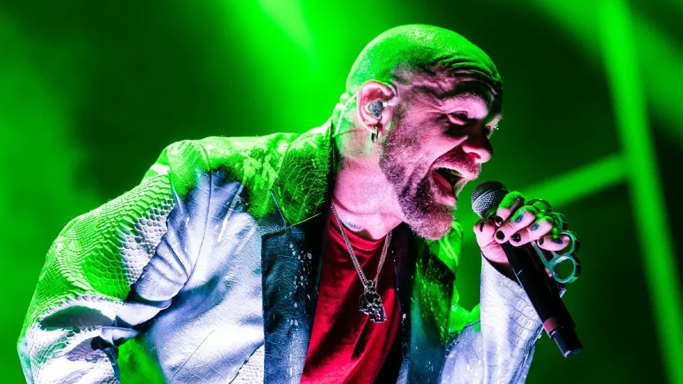 Five Finger Death Punch с мощен концерт в София | StandartNews.com