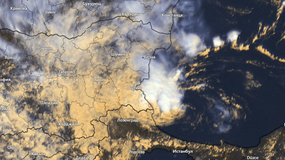 Meteo Balkans предупреди! Идва мощна тропическа депресия | StandartNews.com