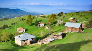 Родопите пазят най-високото село на Балканите