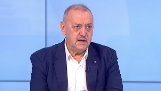 Проф. Кантарджиев зове: Консултирайте се с лекар преди да вземете тези илачи!