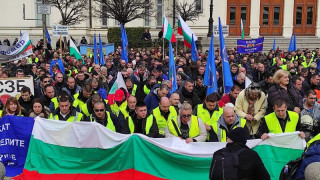 Полицаите са гневни. Плашат с невиждан протест