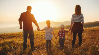 Данъчни облекчения за родителите. Засягат всички