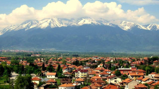 Наше село отвя конкуренцията. СПА между три планини