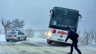 Сняг на морето. Докога продължава студът